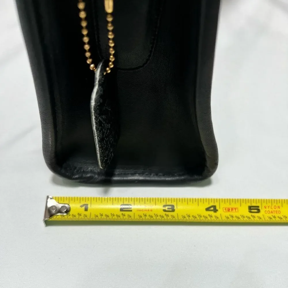 Coach Black Vintage Swagger 9820 Crossbody Bag With Hang Tag